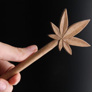Hemp Leaf Kanzashi Hair Pin